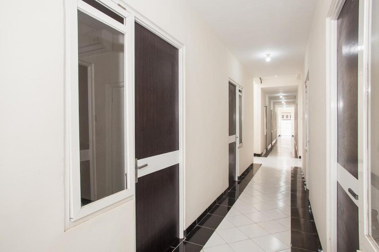 Syariah Cozy Residence Malang Kültér fotó